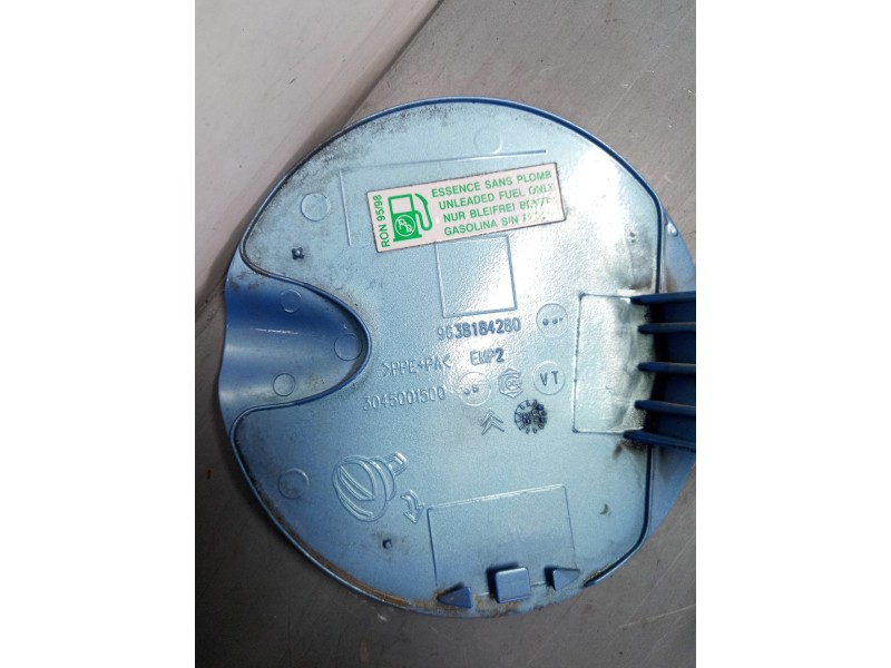 Recambio de tapa exterior combustible para citroën c3 i (fc_, fn_) 1.1 i referencia OEM IAM   