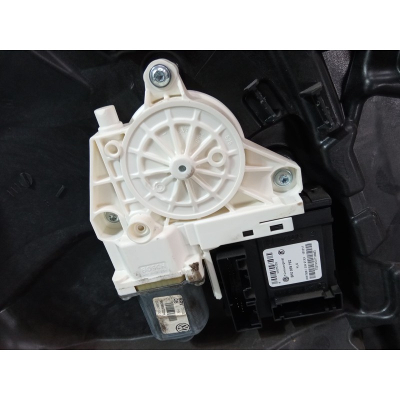 Recambio de elevalunas electrico delantero derecho para volkswagen golf vi (5k1) 1.2 tsi referencia OEM IAM 5K0959792 5k1837730T