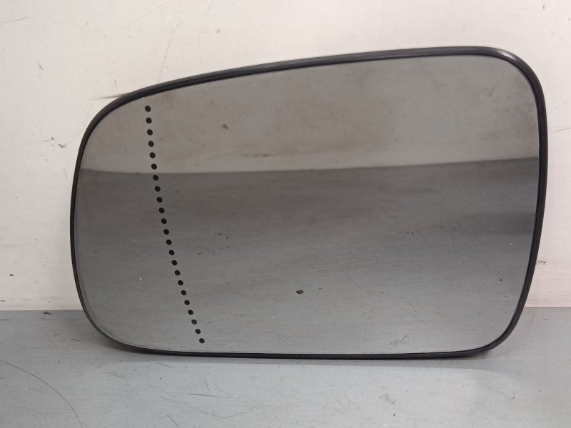 Recambio de cristal retrovisor izquierdo para peugeot 307 (3a/c) 2.0 hdi 90 referencia OEM IAM 232634015  