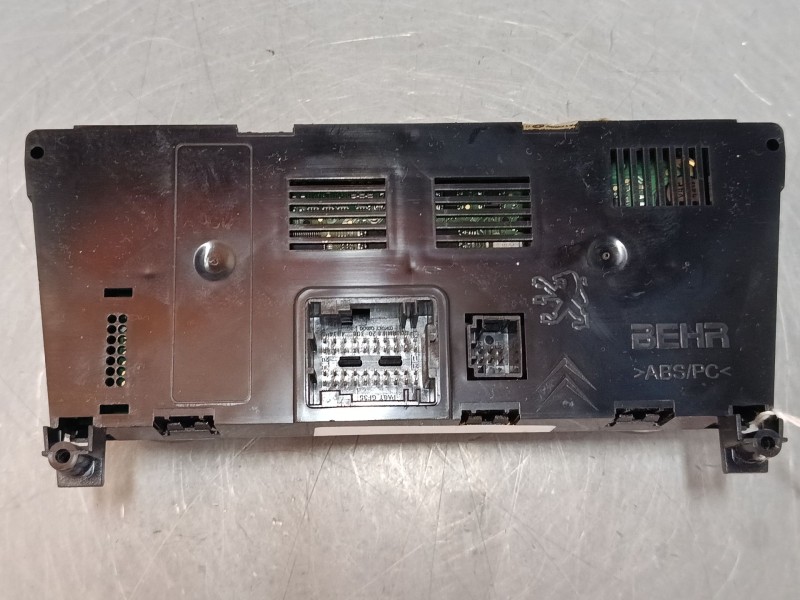 Recambio de mando climatizador para peugeot 3008 i monospace (0u_) 2.0 hdi 150 / bluehdi 150 referencia OEM IAM 96837481XT N6009
