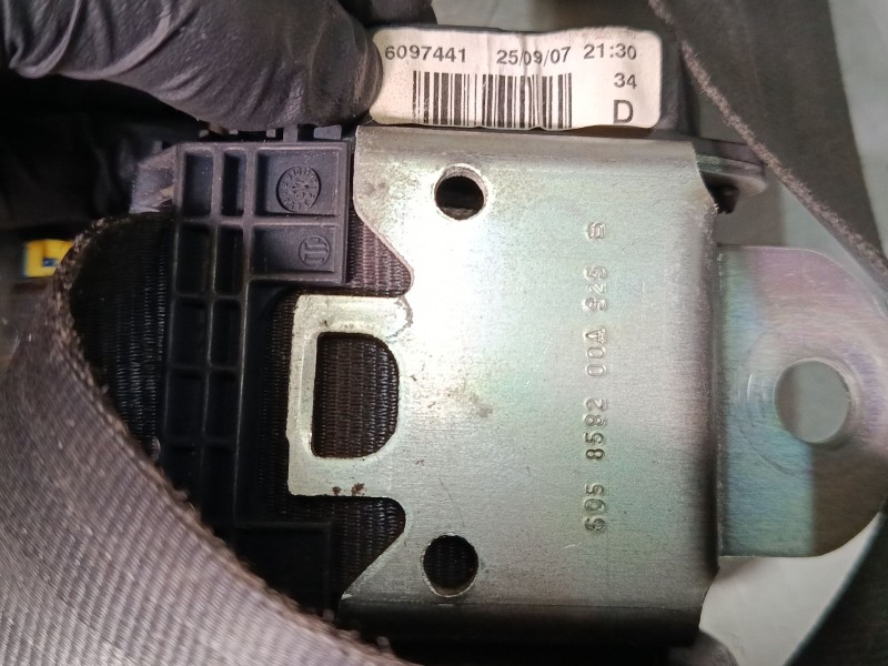 Recambio de cinturon seguridad delantero derecho para volkswagen polo iv (9n_, 9a_) 1.4 16v referencia OEM IAM   