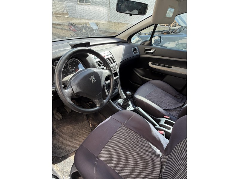 peugeot 307 (3a/c) del año 2004