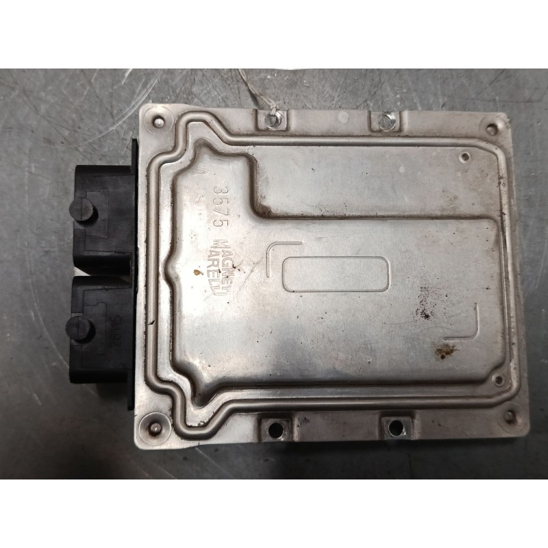 Recambio de centralita motor uce para fiat 500 (312_) 1.2 (312axa1a) referencia OEM IAM 52045260 9GFT6 BC0153659A