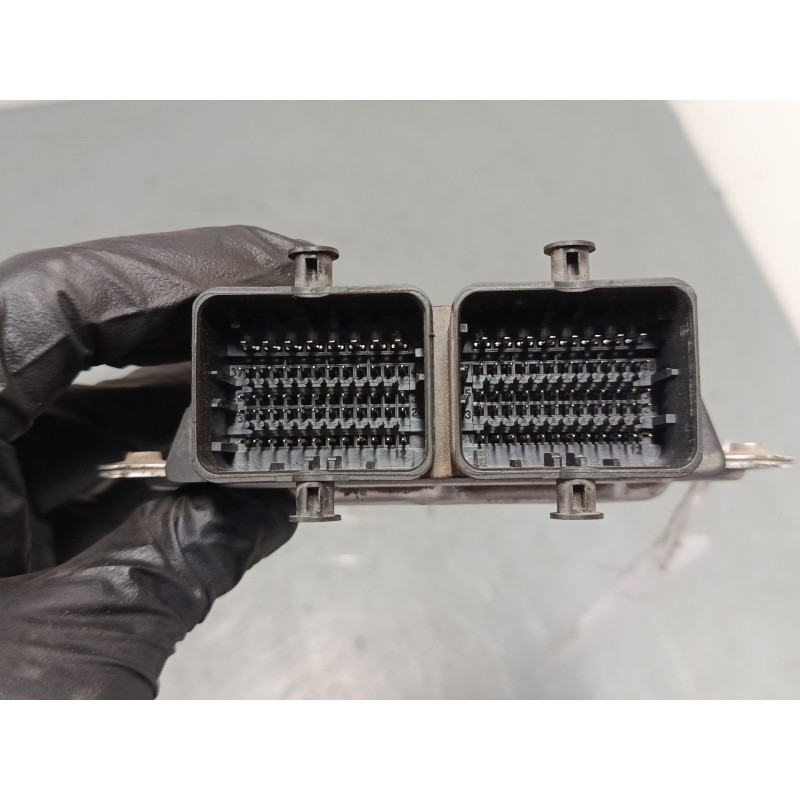 Recambio de centralita motor uce para fiat 500 (312_) 1.2 (312axa1a) referencia OEM IAM 52045260 9GFT6 BC0153659A