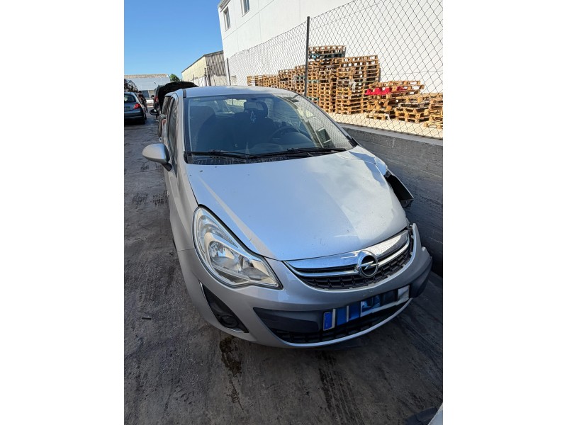 opel corsa d (s07) del año 2013