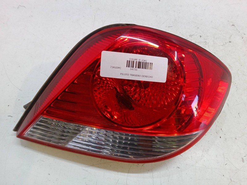 Recambio de piloto trasero derecho para hyundai coupe ii (gk) 1.6 16v referencia OEM IAM   