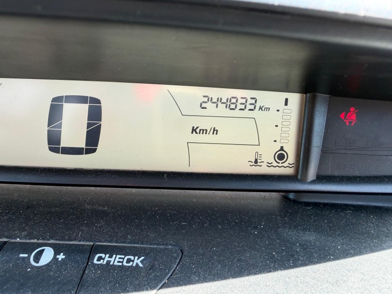 citroën c4 coupé (la_) del año 2006