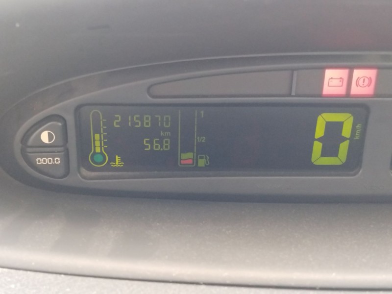 citroën xsara picasso (n68) del año 2004