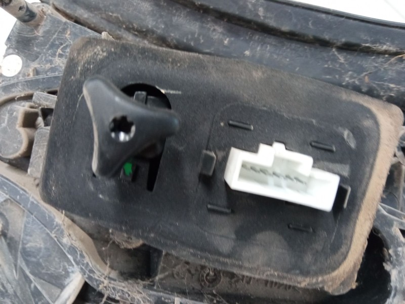 Recambio de piloto trasero izquierdo para citroën c3 ii (sc_) 1.0 vti 68 referencia OEM IAM   