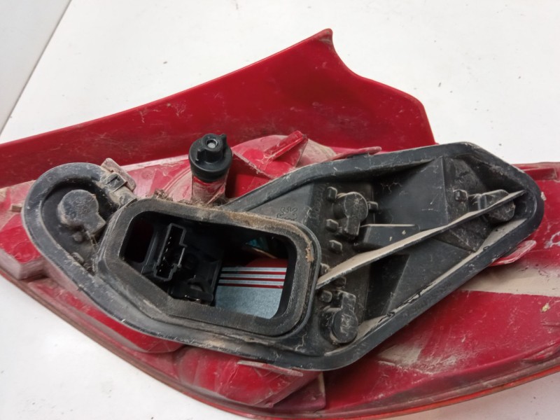 Recambio de piloto trasero izquierdo para peugeot 207/207+ (wa_, wc_) 1.6 16v referencia OEM IAM   