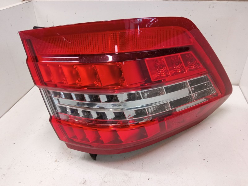 Recambio de piloto trasero izquierdo para mercedes-benz clase e (w212) e 350 cgi (212.057) referencia OEM IAM 2128203964  