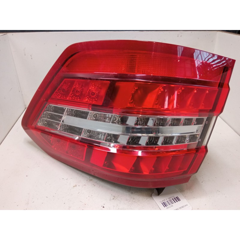 Recambio de piloto trasero derecho para mercedes-benz clase e (w212) e 350 cgi (212.057) referencia OEM IAM 2128204064  