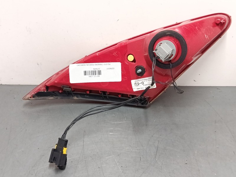 Recambio de piloto trasero porton derecho para peugeot 307 cc (3b) 2.0 16v referencia OEM IAM 96413006JE 25600202 