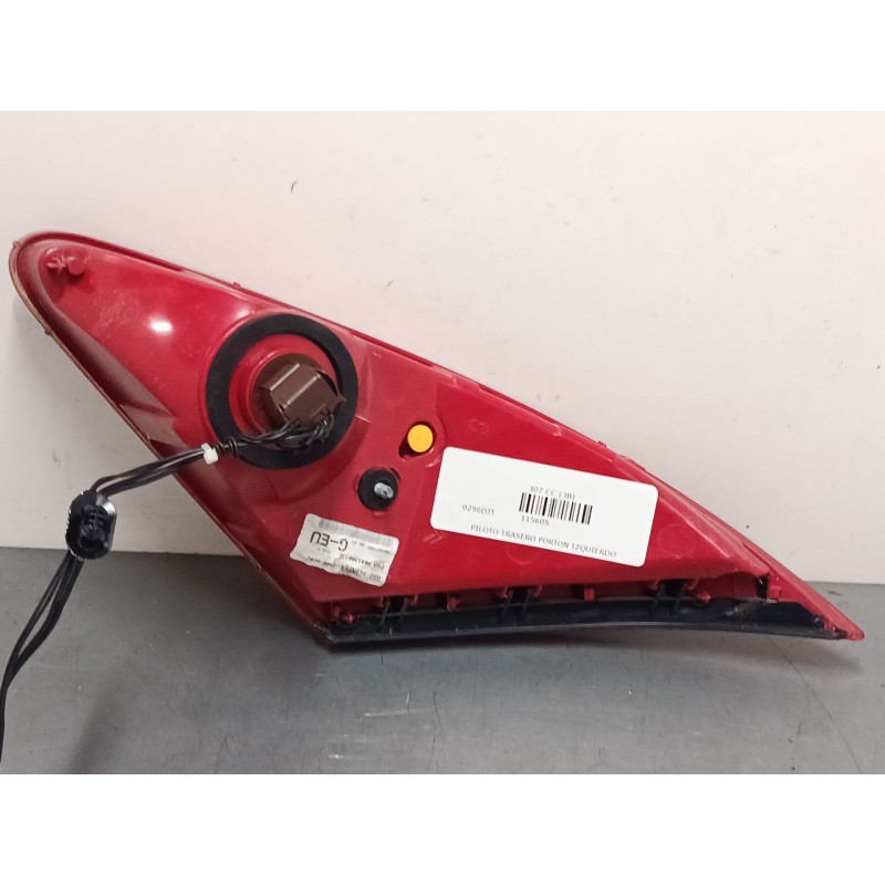 Recambio de piloto trasero porton izquierdo para peugeot 307 cc (3b) 2.0 16v referencia OEM IAM 96413007JE  