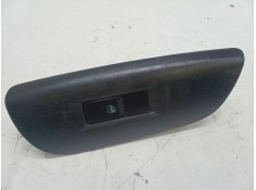 Recambio de mando elevalunas delantero derecho para hyundai coupe ii (gk) 1.6 16v referencia OEM IAM 935752C100  