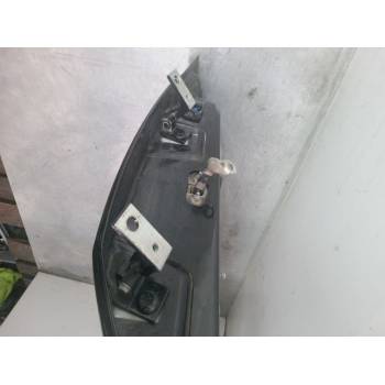 PUERTA TRASERA IZQUIERDA 51888070 