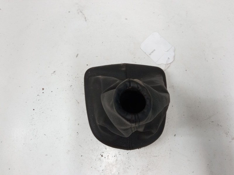 Recambio de funda palanca cambio para peugeot 307 (3a/c) 1.4 16v referencia OEM IAM   