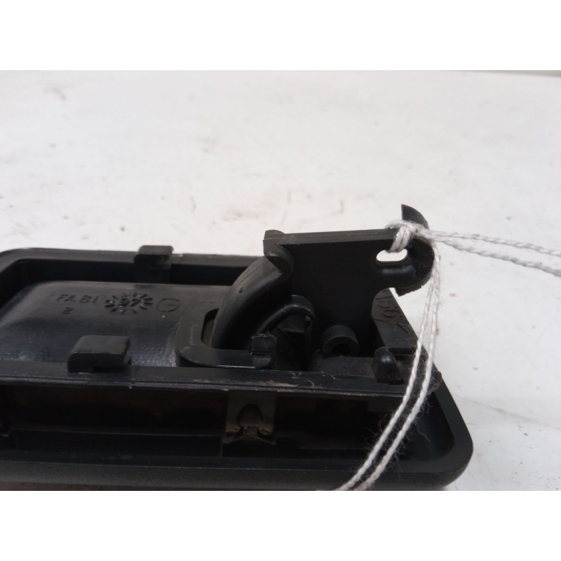 Recambio de maneta interior puerta delantera izquierda para peugeot 106 ii (1a_, 1c_) 1.4 i referencia OEM IAM   