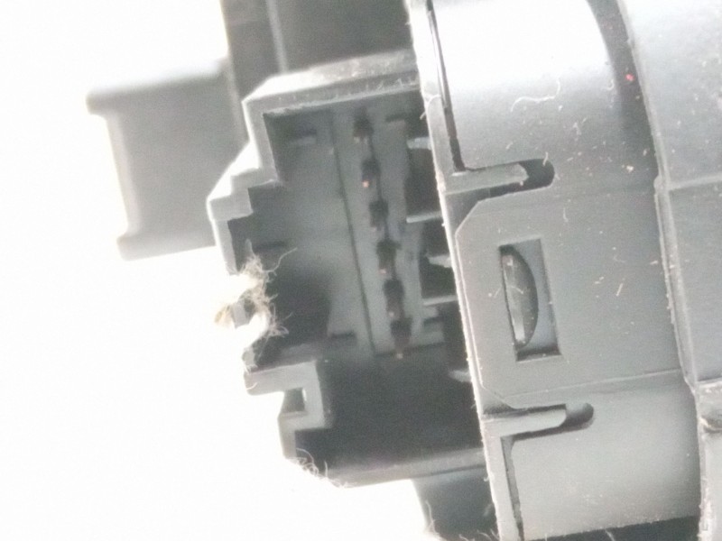 Recambio de mando elevalunas delantero izquierdo para volkswagen golf vi (5k1) 1.2 tsi referencia OEM IAM 1K0959565K  