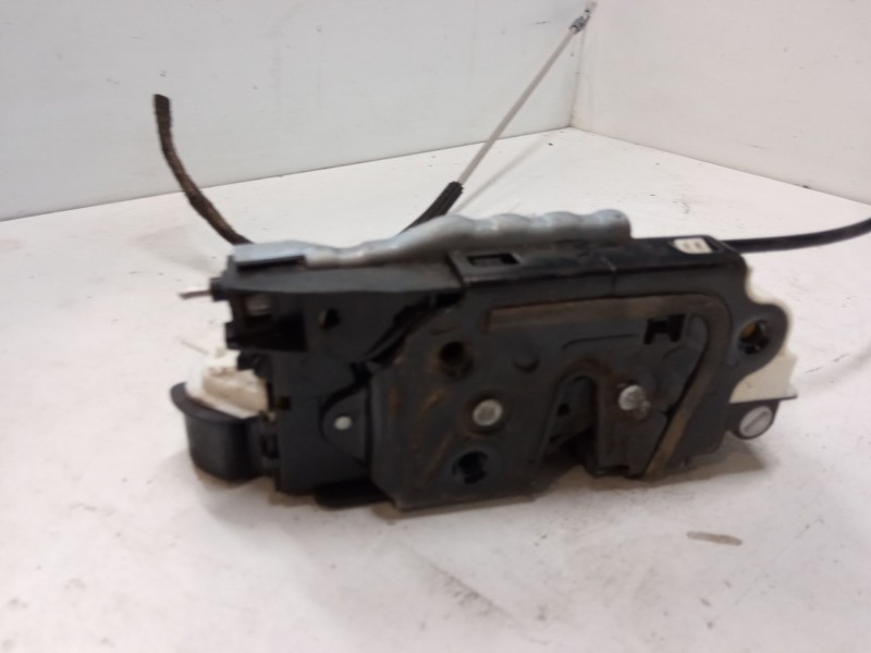 Recambio de cerradura puerta trasera izquierda para seat ibiza iv (6j5, 6p1) 1.2 referencia OEM IAM 6JQ839015F  