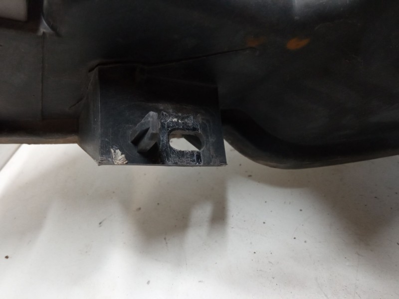 Recambio de faro derecho para peugeot 206 hatchback (2a/c) 2.0 hdi 90 referencia OEM IAM 9628666780  
