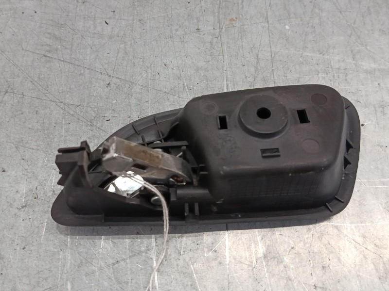 Recambio de maneta interior puerta delantera derecha para chevrolet cruze (j300) 2.0 cdi referencia OEM IAM 96845904  