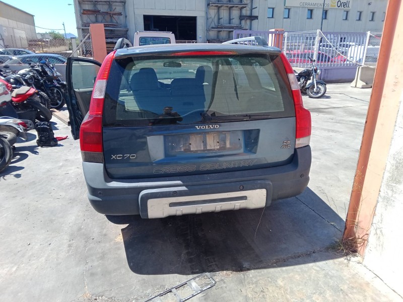 volvo xc70 i cross country (295) del año 2005