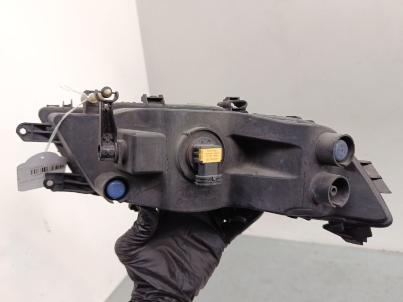 Recambio de faro antiniebla derecho para skoda superb ii (3t4) 2.0 tdi 16v referencia OEM IAM 3T0941700C 7690100001 