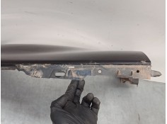 Recambio de aleta delantera derecha para renault scénic iii (jz0/1_) 1.5 dci referencia OEM IAM    2