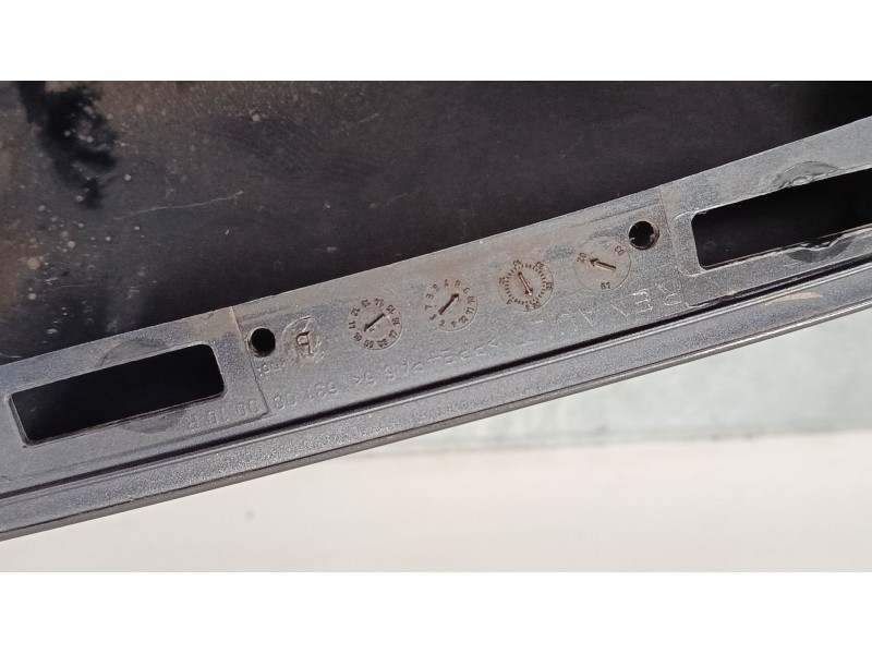 Recambio de aleta delantera derecha para renault scénic iii (jz0/1_) 1.5 dci referencia OEM IAM   