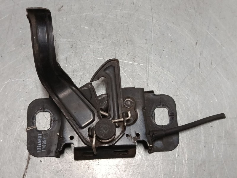 Recambio de cerradura capo para opel astra j (p10) 1.7 cdti (68) referencia OEM IAM 13345631  