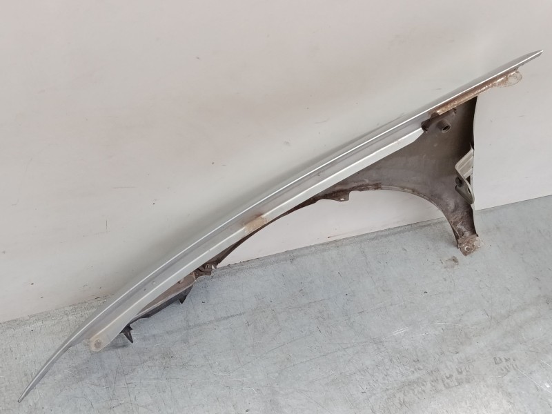 Recambio de aleta delantera derecha para seat ibiza iv sc (6j1, 6p5) 1.4 referencia OEM IAM   