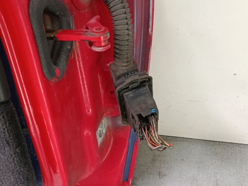 Recambio de puerta delantera izquierda para porsche boxster (986) 2.7 referencia OEM IAM 99653101102  