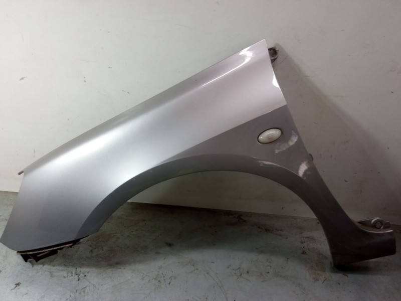 Recambio de aleta delantera izquierda para peugeot 307 (3a/c) 1.4 16v referencia OEM IAM   