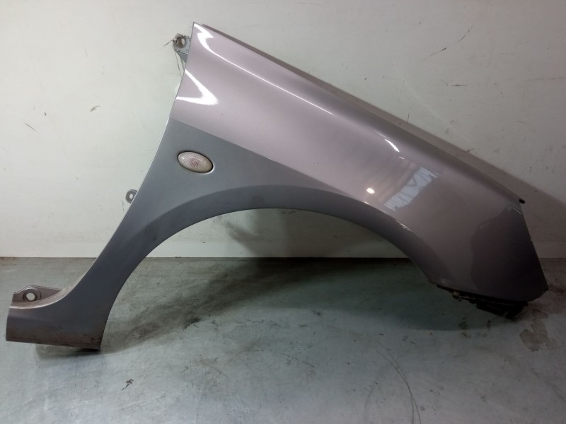 Recambio de aleta delantera derecha para peugeot 307 (3a/c) 1.4 16v referencia OEM IAM   