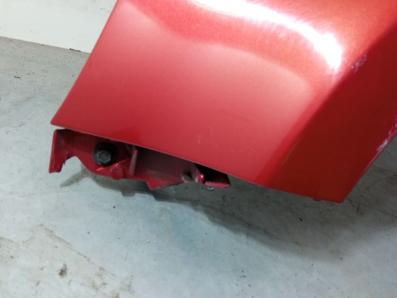 Recambio de aleta delantera izquierda para renault clio iii (br0/1, cr0/1) 1.5 dci (br17, cr17) referencia OEM IAM   
