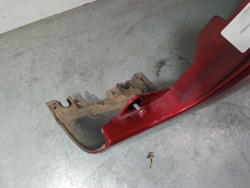 Recambio de aleta delantera derecha para renault clio iii (br0/1, cr0/1) 1.5 dci (br17, cr17) referencia OEM IAM   