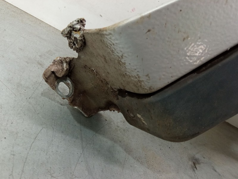 Recambio de aleta delantera derecha para opel combo tour 1.6 referencia OEM IAM   