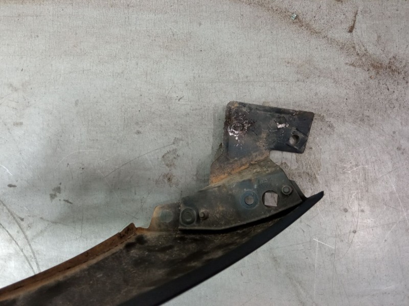 Recambio de aleta delantera derecha para peugeot 207/207+ (wa_, wc_) 1.6 16v referencia OEM IAM   