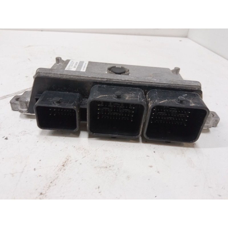 Recambio de centralita motor uce para citroën c3 ii (sc_) 1.0 vti 68 referencia OEM IAM 9811545080  