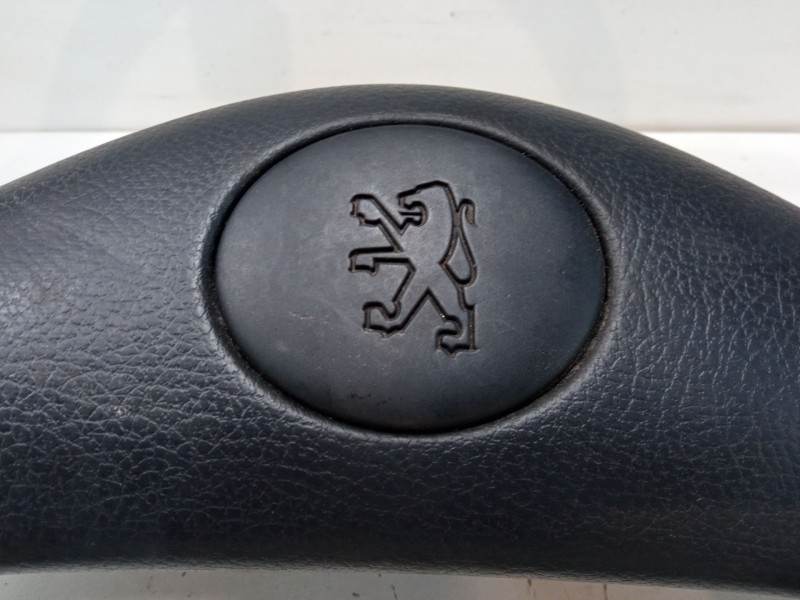Recambio de volante para peugeot 106 ii (1a_, 1c_) 1.4 i referencia OEM IAM 9628938377  