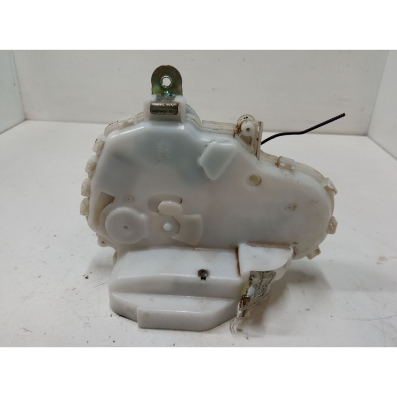 Recambio de cerradura puerta trasera derecha para honda civic viii hatchback (fn, fk) 2.2 ctdi (fk3) referencia OEM IAM 72611SMG