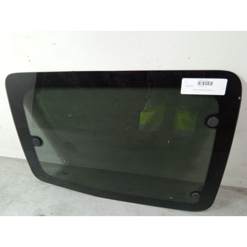 Recambio de luna corredera derecha para fiat qubo (225_) 1.3 d multijet (225cxb1a, 225axb1a, 225cxb11, 225axb11,... referencia O