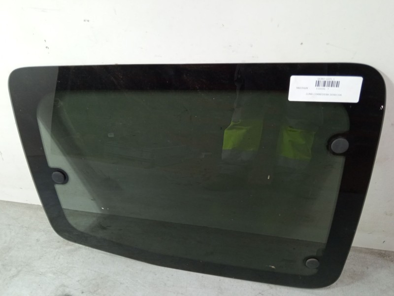 Recambio de luna corredera derecha para fiat qubo (225_) 1.3 d multijet (225cxb1a, 225axb1a, 225cxb11, 225axb11,... referencia O