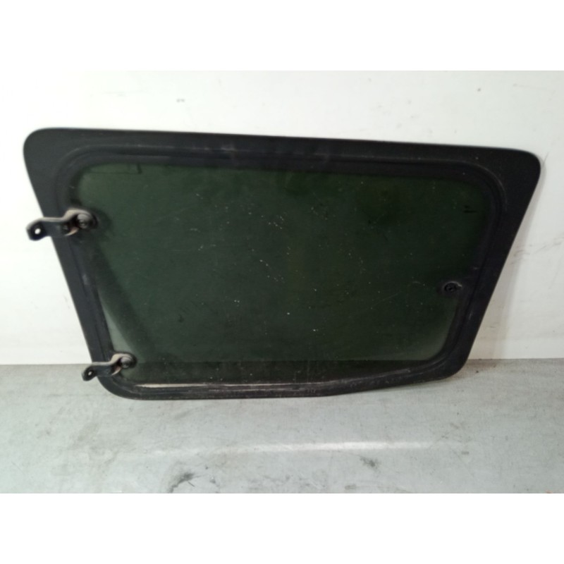 Recambio de luna corredera derecha para fiat qubo (225_) 1.3 d multijet (225cxb1a, 225axb1a, 225cxb11, 225axb11,... referencia O
