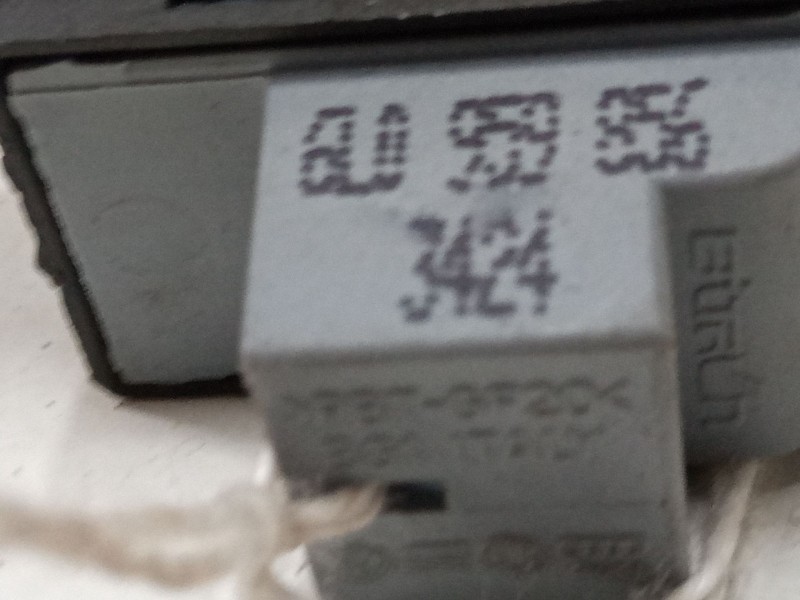 Recambio de mando elevalunas delantero derecho para seat ibiza iii (6l1) 1.4 16v referencia OEM IAM 6L0959856  