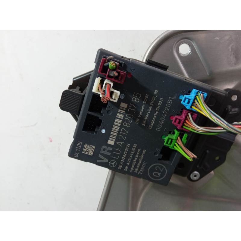 Recambio de elevalunas electrico delantero derecho para mercedes-benz clase e (w212) e 350 cgi (212.057) referencia OEM IAM A212