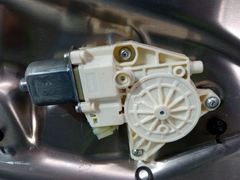 Recambio de elevalunas electrico delantero izquierdo para mercedes-benz clase e (w212) e 350 cgi (212.057) referencia OEM IAM A2