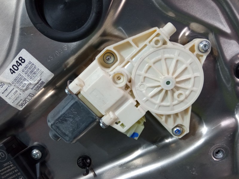 Recambio de elevalunas electrico trasero izquierdo para mercedes-benz clase e (w212) e 350 cgi (212.057) referencia OEM IAM   