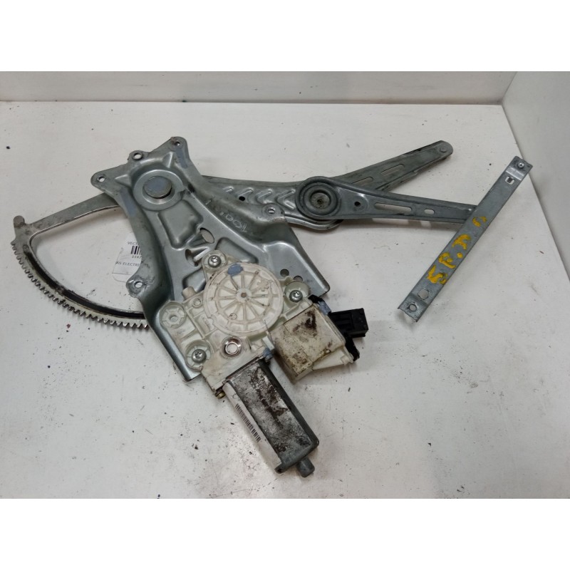Recambio de elevalunas electrico delantero derecho para opel vectra c gts (z02) 1.9 cdti (f68) referencia OEM IAM   
